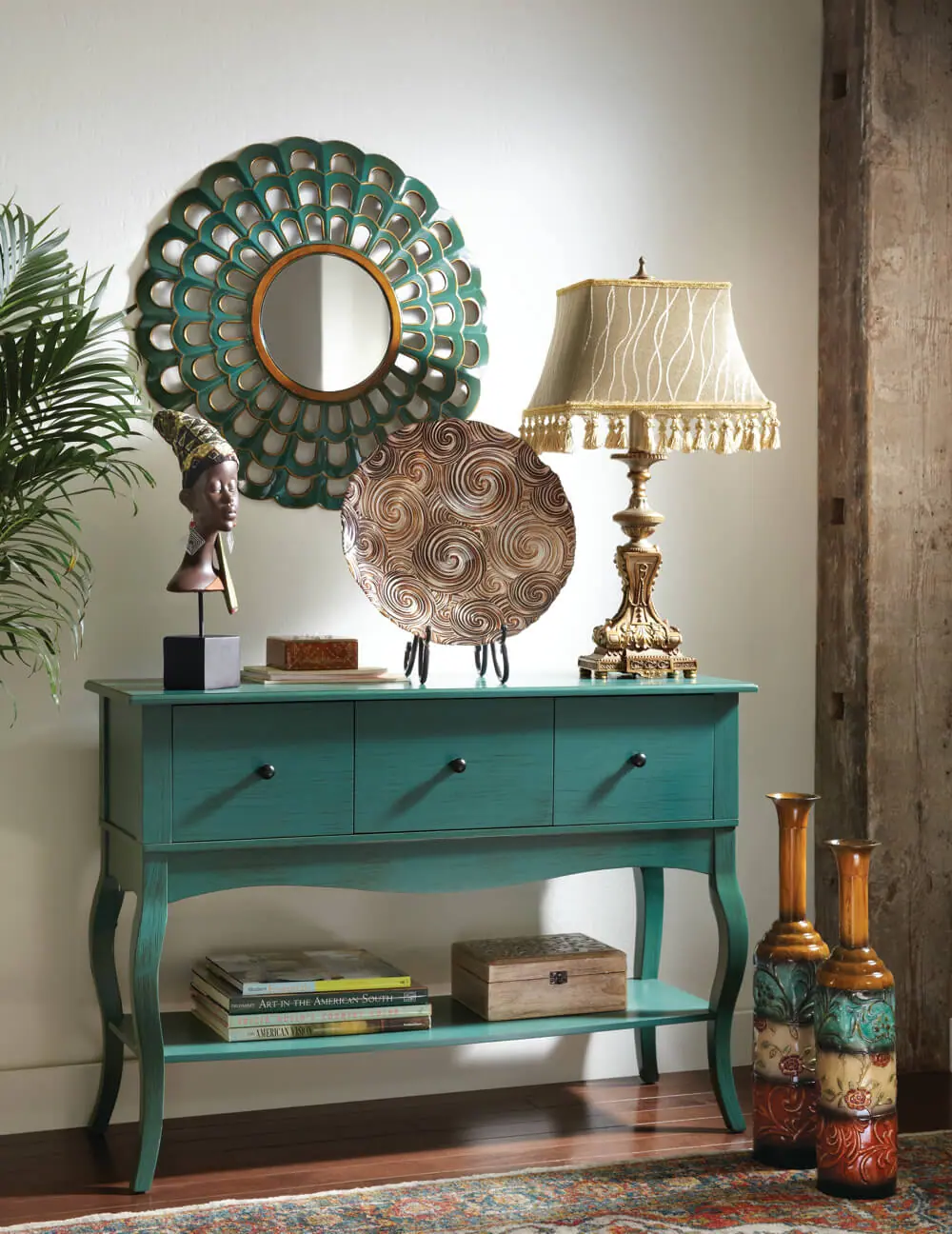 how to decorate your hallway