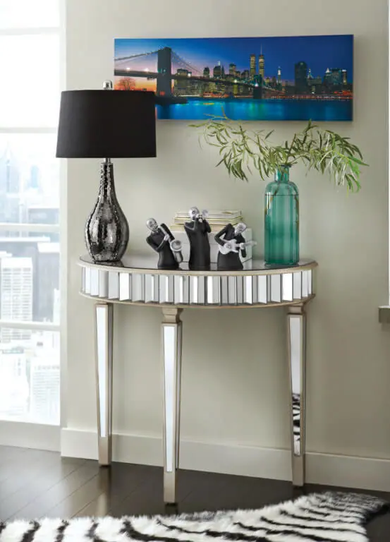 Don't put too many home accessories in one room.